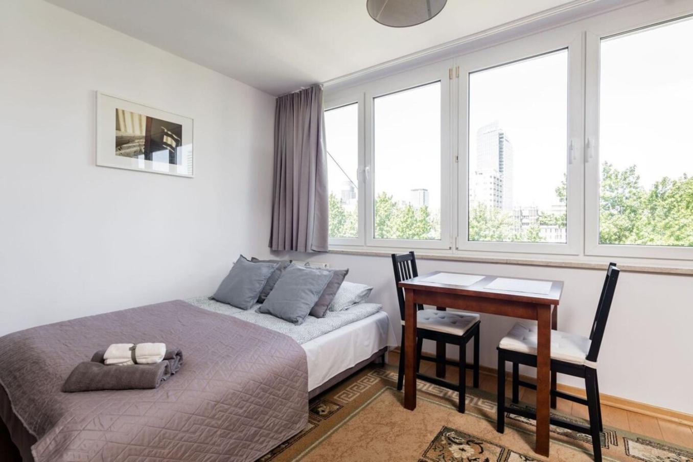 Apartament Golden Oasis Center Warszawa